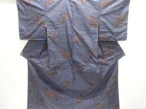 唐草模様織り出し本場泥大島紬着物(5マルキ)